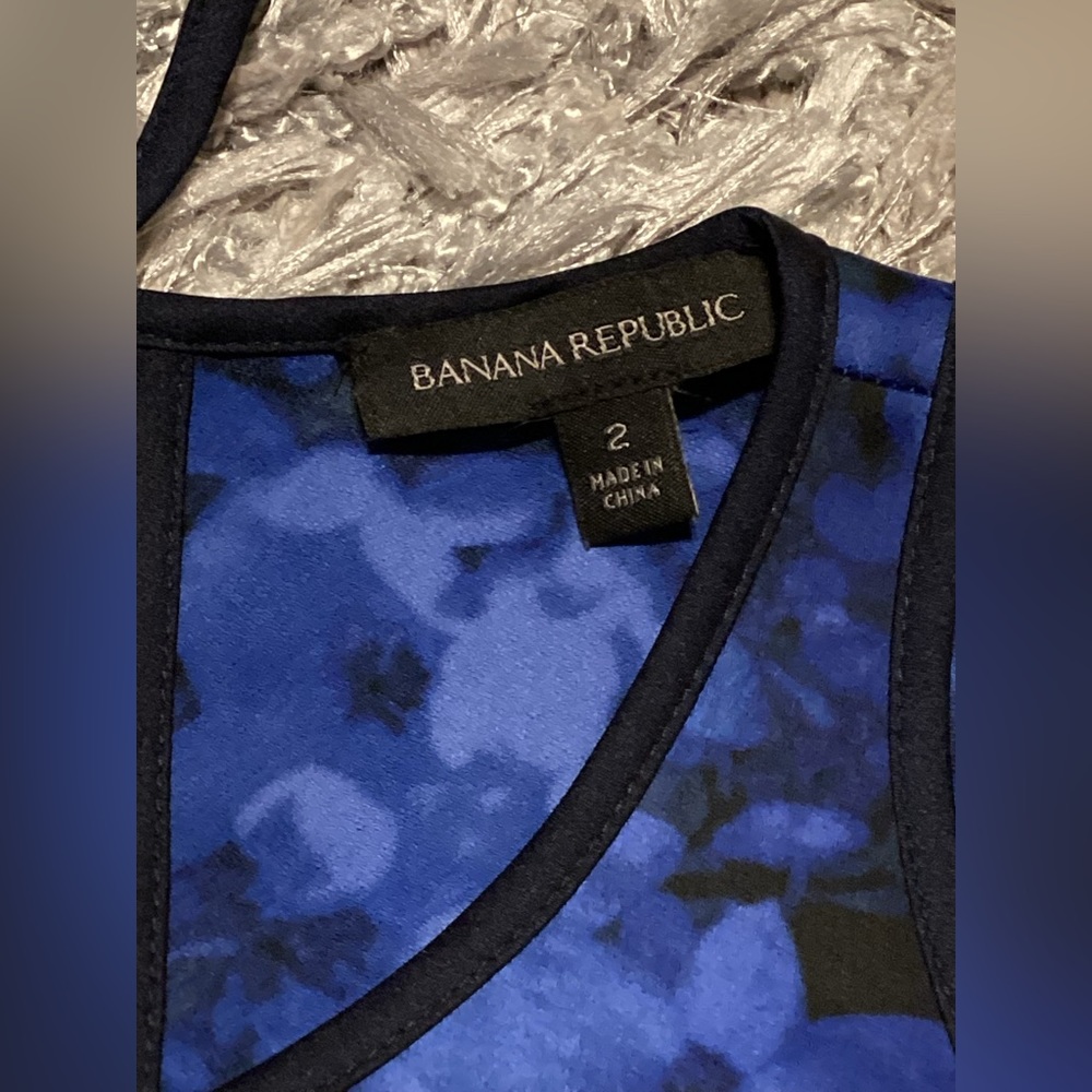 Banana Republic Floral MIDI Dress - Picture 11 of 14